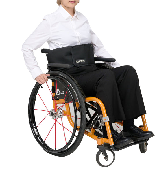 Air Belt S~2: Wheelchair double support strap with card organizer