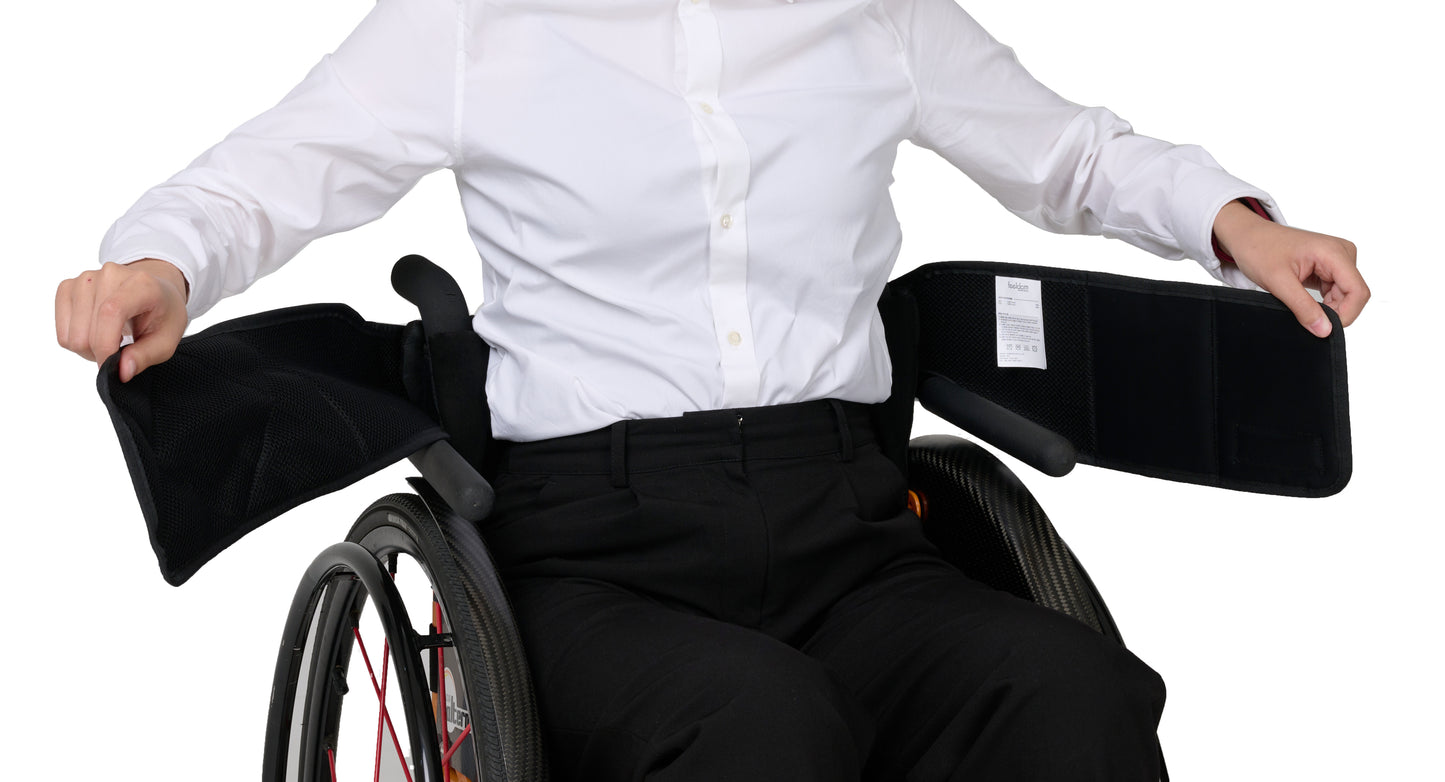 Air Belt S~1:  Wheelchair support strap with card organizer